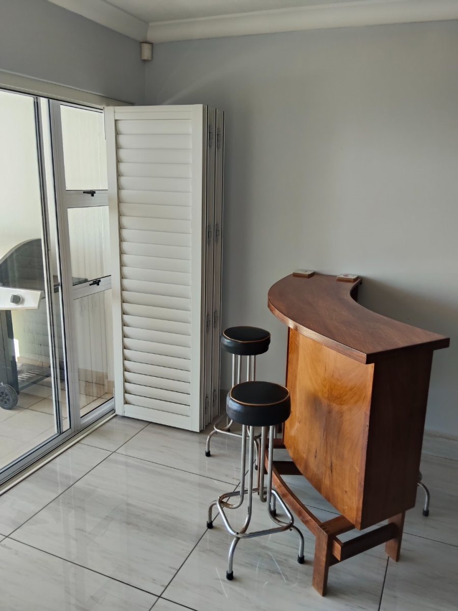 3 Bedroom Property for Sale in Jeffreys Bay Central Eastern Cape
